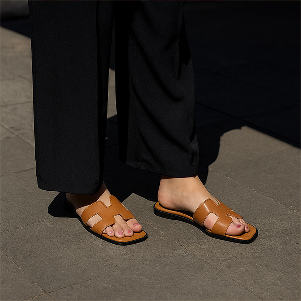 Chain Flat White and Brown ZV 022